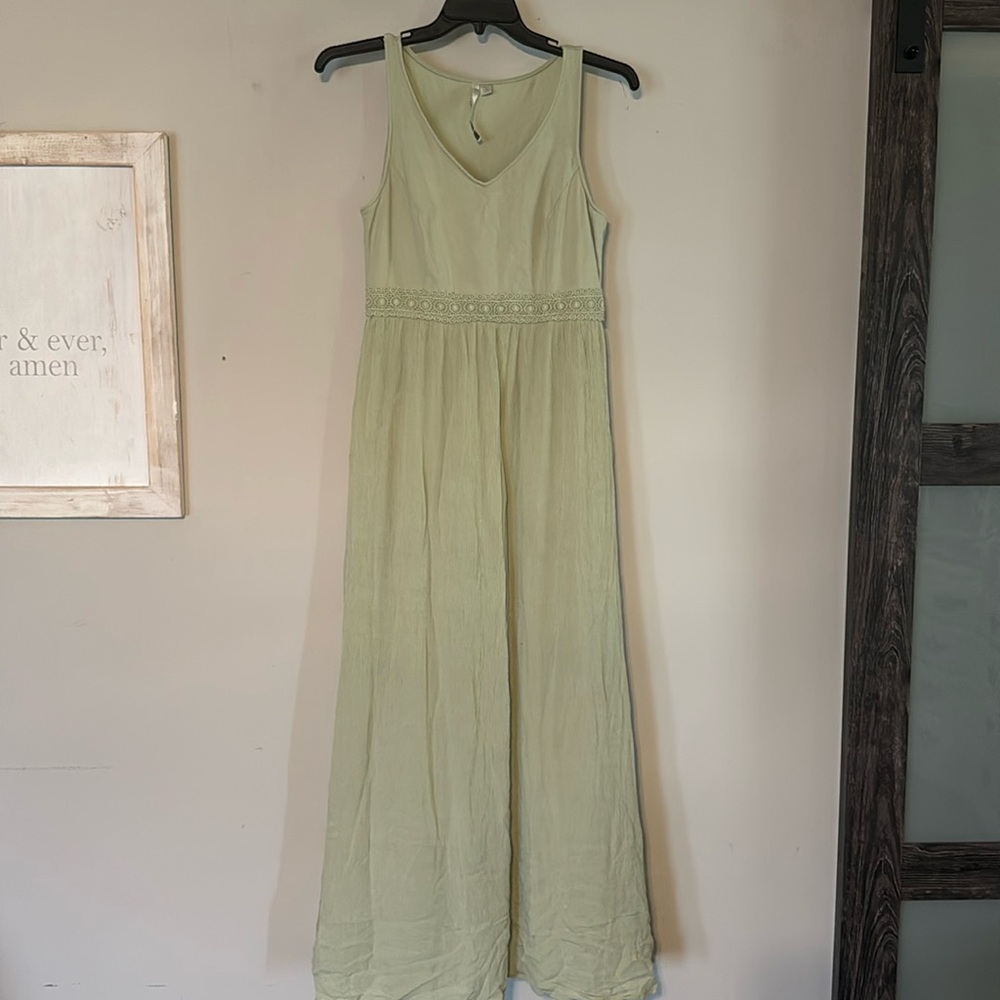 LC by Lauren Conrad Green Maxi Dress Size Large